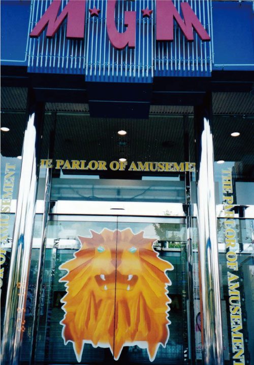 ロゴ・ショーウィンドウ・看板01